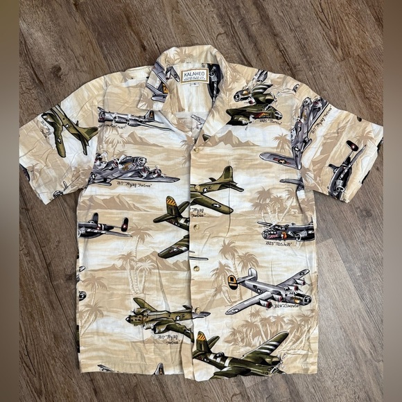 VTG Kalaheo WW2 Bomber Plane Hawaiian Shirt - Picture 1 of 10